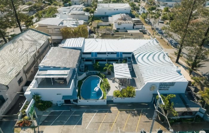 Montego Mermaid Beach Motel