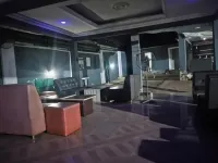 Jim-Eddy Suites