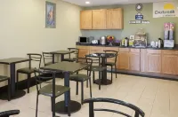 Days Inn by Wyndham Tucson Airport - breakfast
