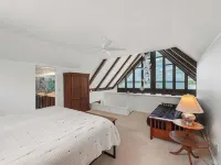 LAKEFRONT HOME w BEACH @ HIGGINS LAKE! ジェリッシュ・タウンシップのホテル