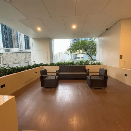 Aesthetic Modern Suite 1BR | One Uptown Residence