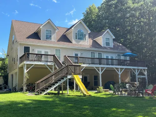 Waterfront property at Kerr lake - Gym