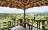 Omah Singo Stay & Resto Yogyakarta - vue sur la montagne