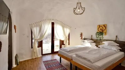 Pensiunea Dealul Verde Hoteles en 