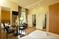Garden city Luxeuil (Ex Le Métropole et Les Thermes) - Homestays