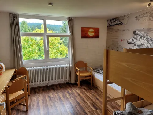 Perfect family holiday in the mountain forest: pool, sauna and fantastic views