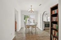 1920's Spanish Revival Home - 무료 와이파이