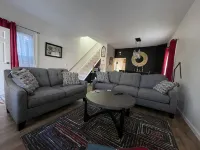 Charming Urban OasisConveniently located on a small historic street. - نادي رياضي
