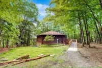 Cozy Log Cabin Near Ski Area/Lake + Hot Tub - Alppimaja