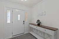 Keller Charm-Near Bear Creek Park & Stadiums,Pool - Boutique