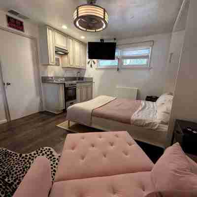 El Estudio Rosa Rooms