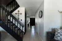 Charming 2-bedroom townhome with AC, WiFi in enchanting Aurora - 부티크