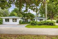 Casa Spur/8BR Villa/Miami Mini Resort w/ Pool+ - Pools