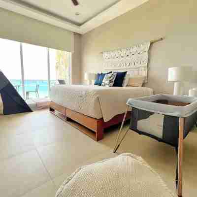 Seabreeze Deck12 Luxury Oceanfront Fully Equipped Rooms