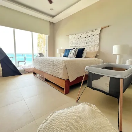 Seabreeze Deck12 Luxury Oceanfront Fully Equipped