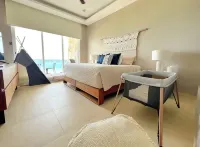 Seabreeze Deck12 Luxury Oceanfront Fully Equipped