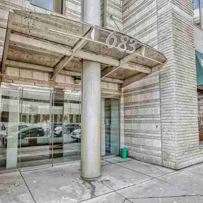 Downtown Sub Penthouse W City Views Hotel Exterior