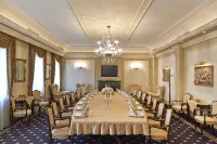 Hotel Stefanik - parking