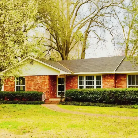 Gorgeous Garden District Cottage