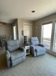 Bella Vita: 2 Bed 2 Bath: Beach: Fireplace: Pet-Friendly - Wifi