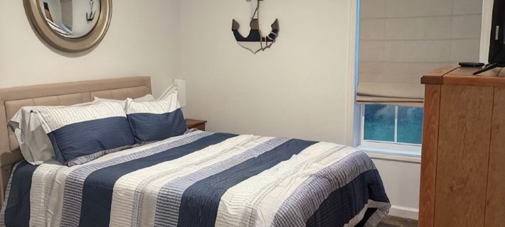 Brand New Lake House on the Great Sacandaga with available seasonal boat dock Hotels in Fulton County