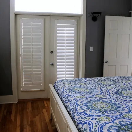5 BR, 5 BA in Seaside, quick walk to the private beach access or main pool