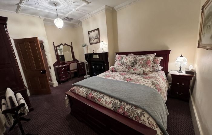 Old Barossa Valley Inn & Bakery-Entire Main HouseWalk to”Gather Round