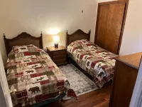 Beautiful 3 Bedroom Lakefront Home - 2 estrellas