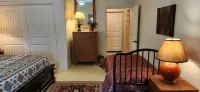 "High End Luxury Cabin", Forest Access, Spacious, Views, Elevation, Sparkling