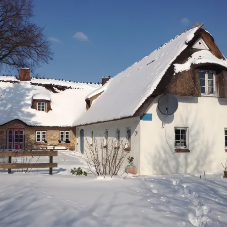 Pure idyll in a secluded location under the thatch at the edge of the forest