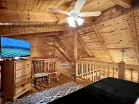 Fishing Fun! Corn Hole-Wifi-Hot Tub-Picnic Table-Relax and Play! Easy Roads - 부티크