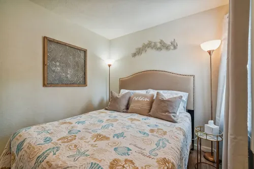 East Riverside Downtown Bungalow - Homestays