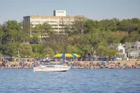 The Boulevard Inn & Bistro - Beach