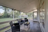 Close to Ulm & Meta, Pet Friendly, Fiber Internet, Carport! - 3 estrellas