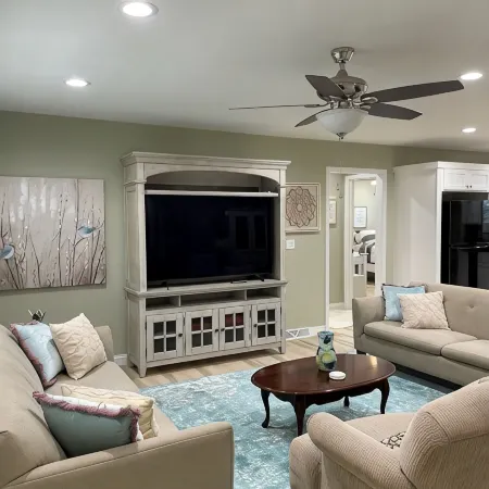 Peaceful private 3 bedroom & 2 bathroom new home near Mammoth Cave.