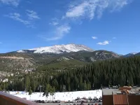 Gorgeous Ski Mountain Views 2 Bedroom, 2 Bath - Ski In Out Condo at Beaver Run - Bergblick