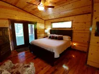 2 King Bedroom Suites/on A Creek/Cul de Sac/Pet Friendly/Fireplaces/Wifi/Smarttv - 4-Star