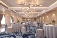 The Central Park Hotel - Bãi đậu xe