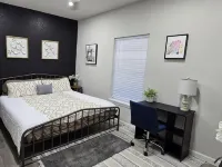 Cozy, Super Clean Home near Downtown/Riverwalk/ FT Sam Houston/ Alamodome/ ATT Hotels near Monterrey Park