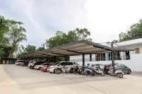 โรงแรมแกรนด์สัตหีบ (Grand Sattahip Hotel) - ที่มีที่จอดรถ
