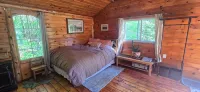 Charming Off- Grid cabin 5 min from the ocean in Midcoast Maine - Alphydda