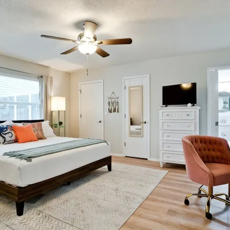 🌟 STUNNING!- Game Room, Pool, Beaches & Full Remodel!