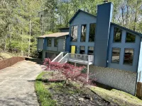 Creek Side Large 1 Bd Basement Apt in Roswell - 무료 와이파이