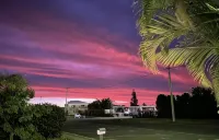 Aaok Riverdale Caravan Park - parking
