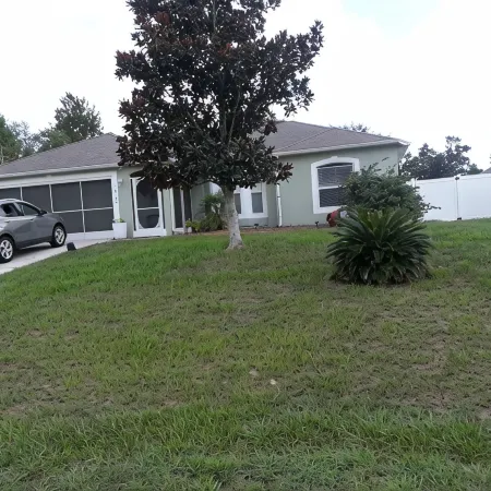 Beautiful 4 BR/2BA Private Pool Home Near Weeki Wachee Springs