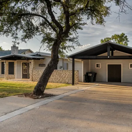 Enjoy the Best View on Lake Belton with Direct Lake Access