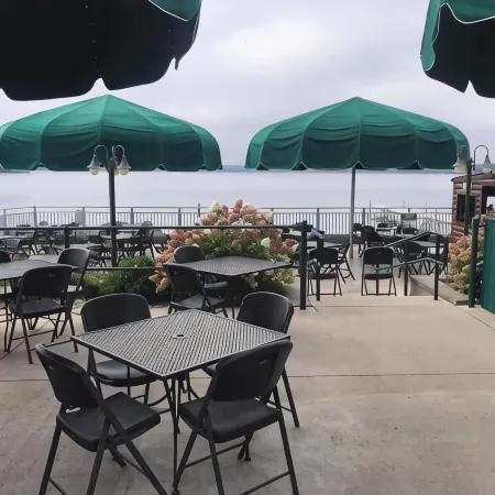 Beautiful walkout lakefront property - Location, Location, Location!!!