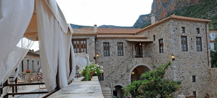 Αρχοντικό Χατζηπαναγιώτη Ξενοδοχεία στην πόλη Αρκαδία