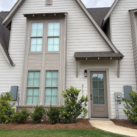 Auburn Getaway Home- Close to Campus!  Sleeps 8, Family-Friendly.