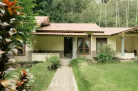 Ecolodge Bukit Lawang - Hotel&Jungletrek - parking